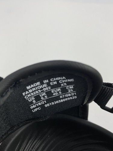 Nike women's Sandals Size 9 Black Beach Athletic Casual Slides - Picture 5 of 10