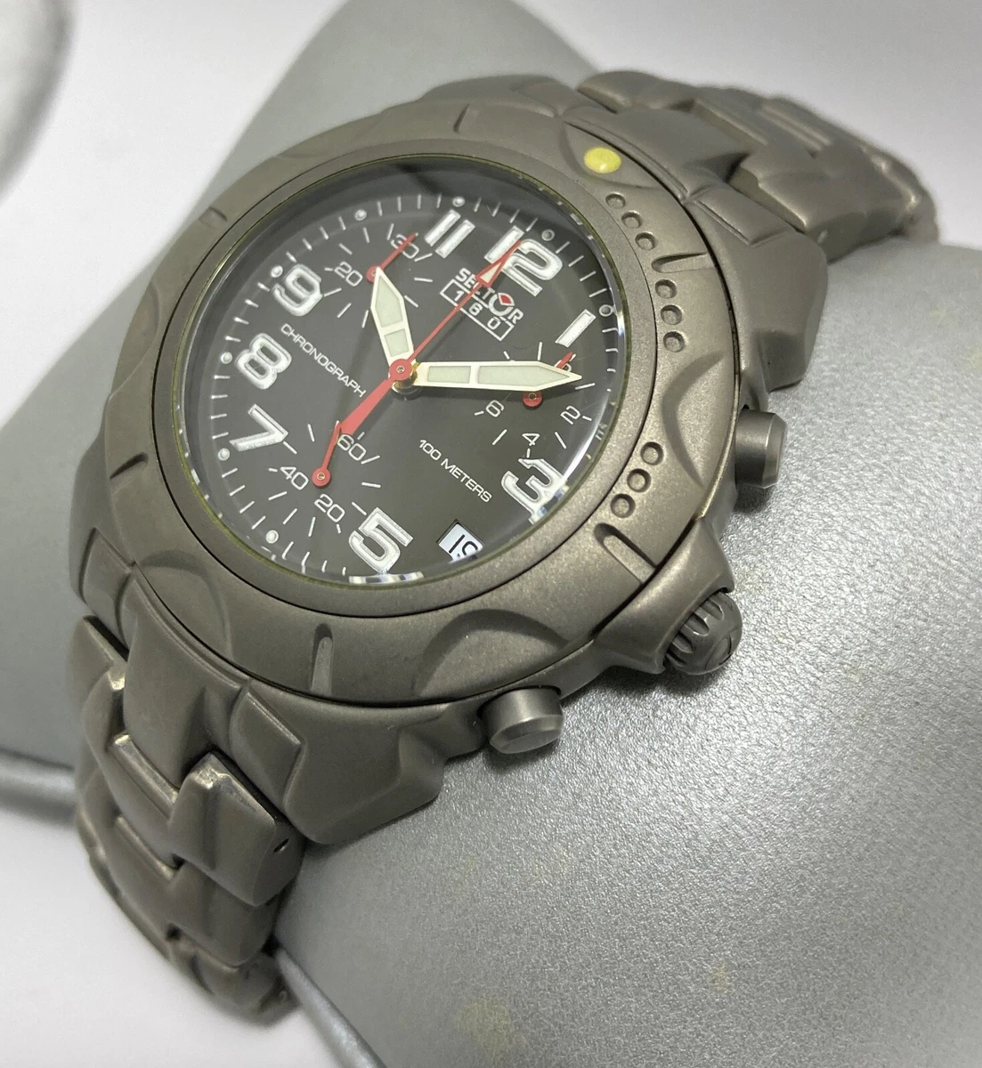 Sector chrono quartz sale