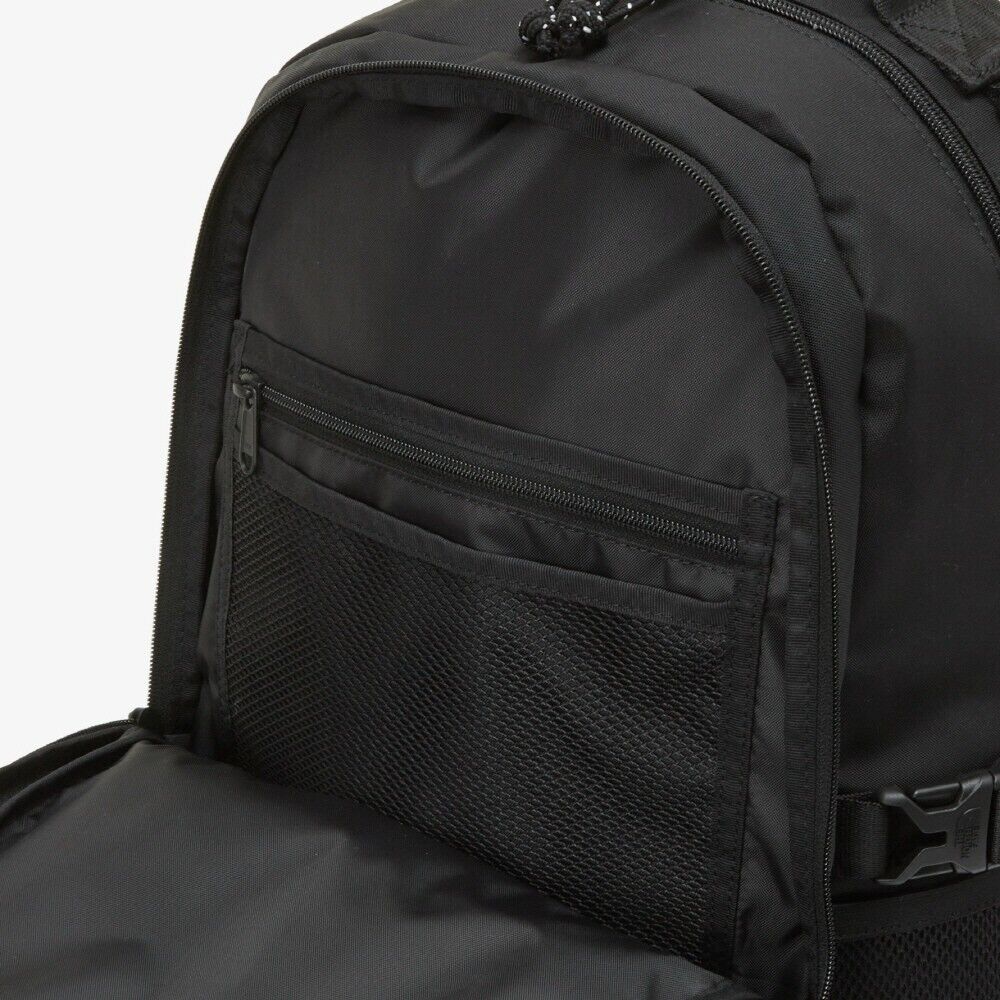 New THE NORTH FACE SUPER PACK II BACKPACK BLACK 32Liter New THE NORTH FACE SUPER PACK II BACKPACK BLACK 32Liter