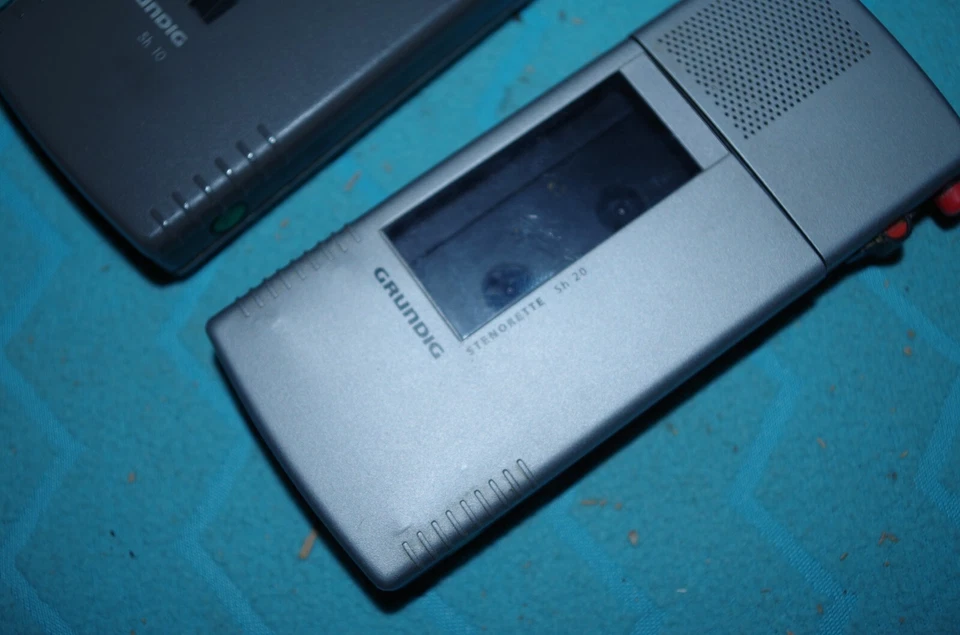 3x Grundig Stenorette Sh10 (OK)+SH20 (OK)+ SH23 (als Defekt) - Bild 4 von 4