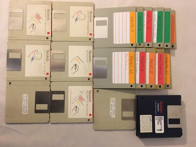 Macintosh Plus 1MB with Mouse, Hard Disk 20, Image Writer Macintosh Plus 1MB with Mouse, Hard Disk 20, Image Writer