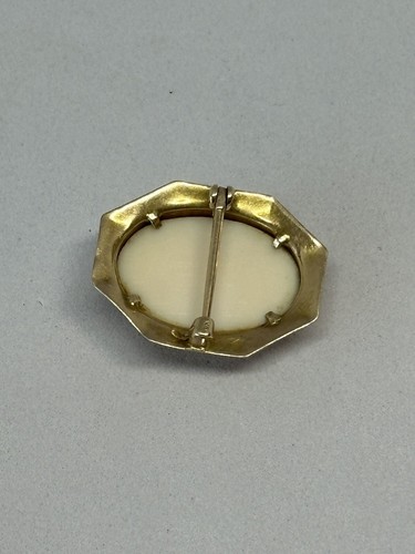 Spilla vittoriana oro 10 kt conchiglia intagliata cammeo cornice incisa vintage antica - Foto 5 di 23