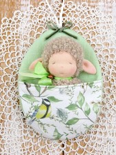 Waldorf Puppe Schaf mit Ei Ostern Miniatur Osterdeko Geschenk Schäfchen 