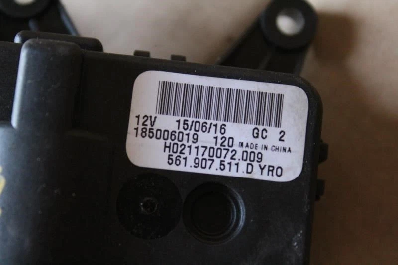 VOLKSWAGEN PASSAT 2016 2017 2018 2019 CALEFACCIÓN SERVOMOTORES RESISTENCIA ARNÉS DE CABLES Foto 3 de 4