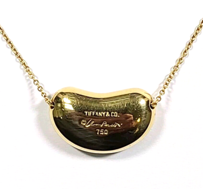 tiffany ティファニー　bean ネックレス Elsa Peretti®:Bean® design Pendant in Yellow Gold, 18 mm | Tiffany
