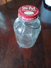 Vintage Staleys Sta-Flo Liquid Laundry Starch Glass Jar Jug 1/2 Gallon Wire Bail