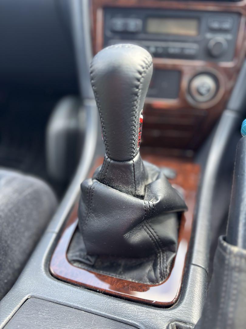【SALE】ワンダー レザー トリック TRD Leather Shift Knob for JZX100 MT M12x1.25 Mark II Chaser