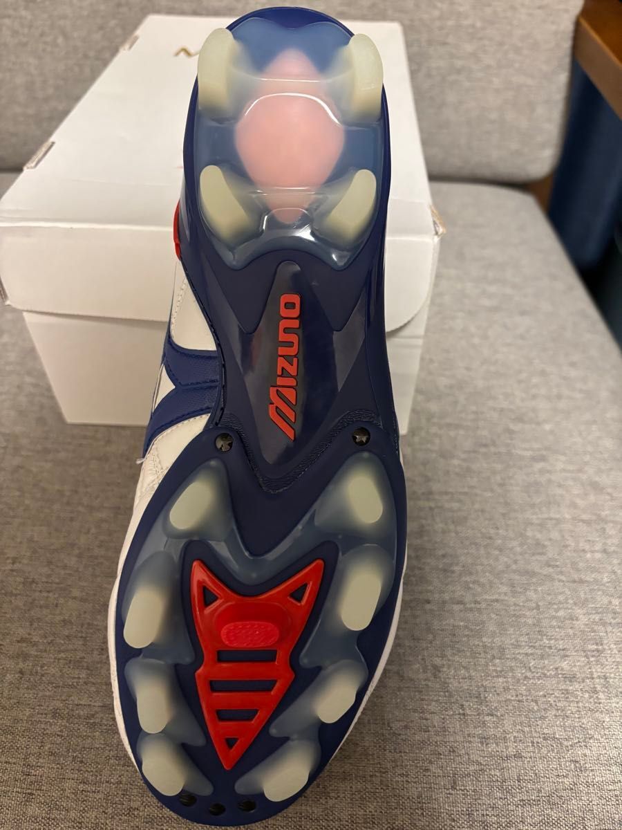 Mizuno Soccer Cleats Morelia WAVE Japan White×Blue Mizuno Soccer Cleats Morelia WAVE Japan White×Blue