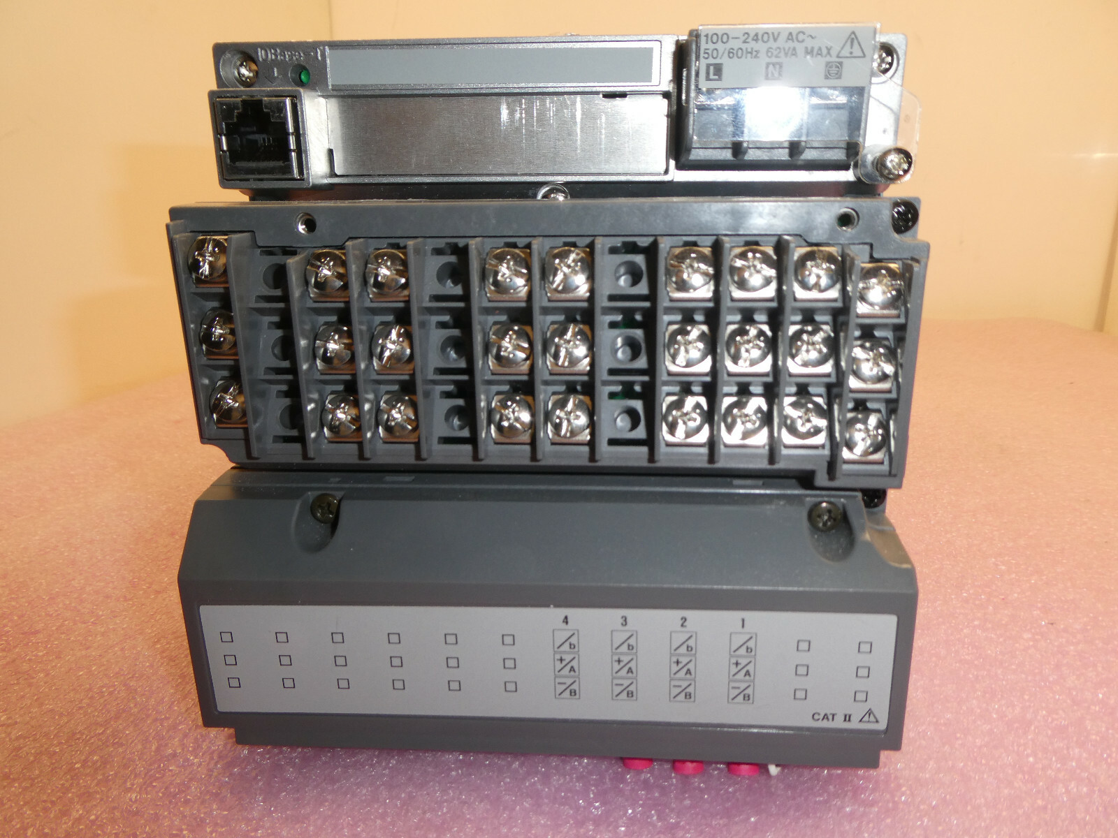 YOKOGAWA DX104-2-2 DAQSTATION DX104-2-2/M1/R1/S14 STYLE S4 DX104