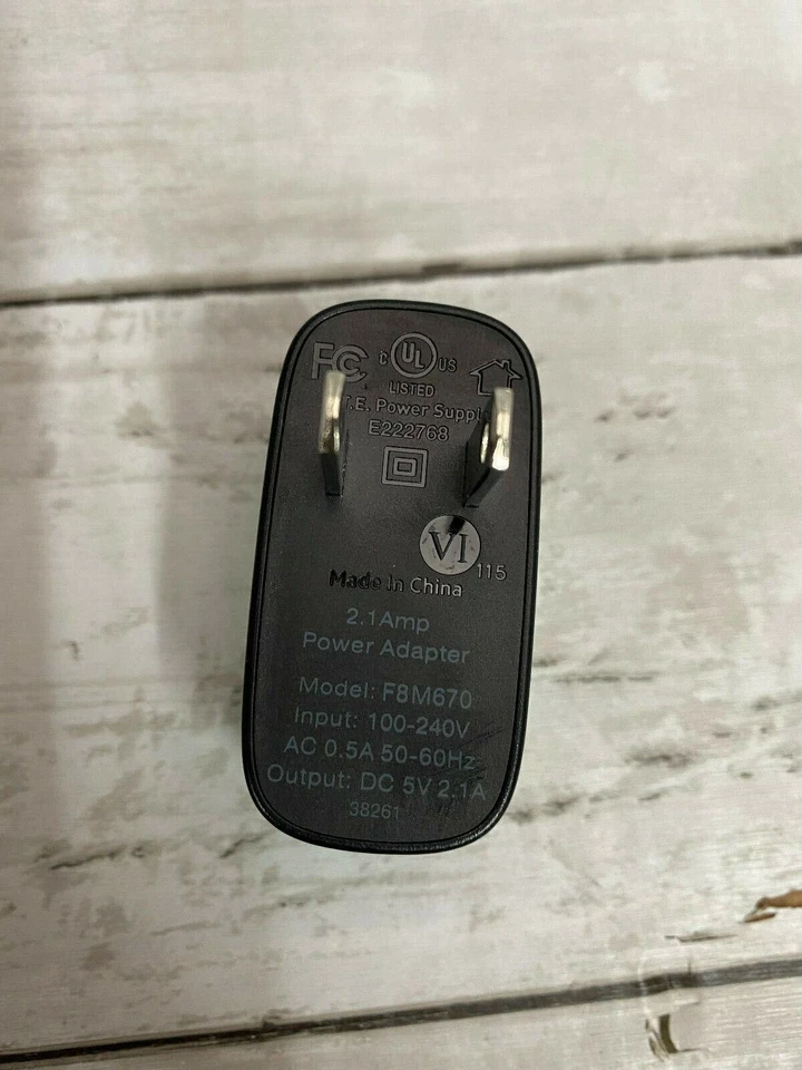 Belkin Universal Home Charger with Micro USB ChargeSync Cable 2.1 Amps Black - Image 2 of 2