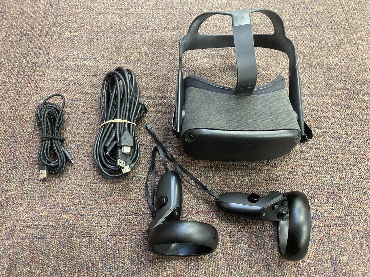 Oculus Quest 64GB 1st Gen VR Headset (MH-B) W/ 2 Controllers