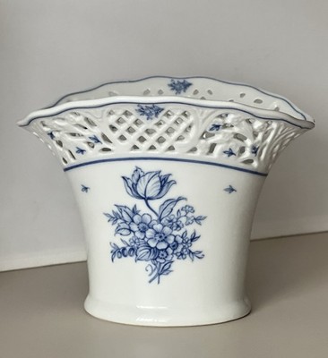 Schumann Arzberg Vase Durchbruch Rand Echt Kobalt Blaues Blumendekor Bavaria