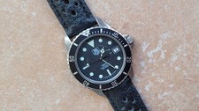 TAG Heuer 980.013 Mens 1000 Series Professional Quartz Watch Black Leather