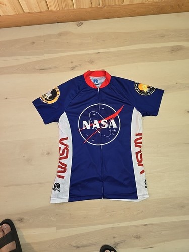 Zwei Retro NASA Damen kurzärmlig Radfahren Trikot durchgehender Reißverschluss Größe Large 100 % Poly