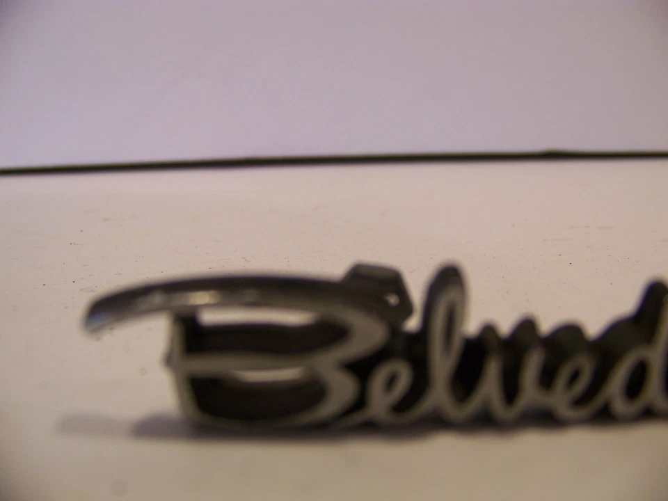 Plymouth Belvedere II 1967 guantera emblema puerta OEM Foto 2 de 4