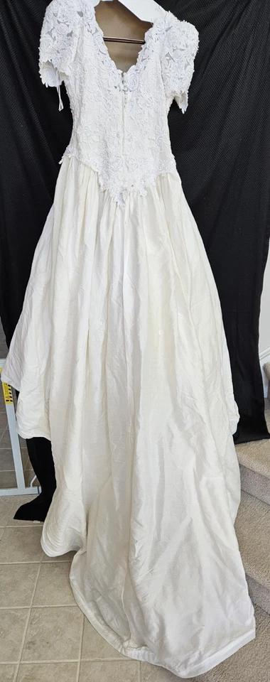 Size 16 Signature Beaded Wedding Dress With Train  - Image 2 of 4