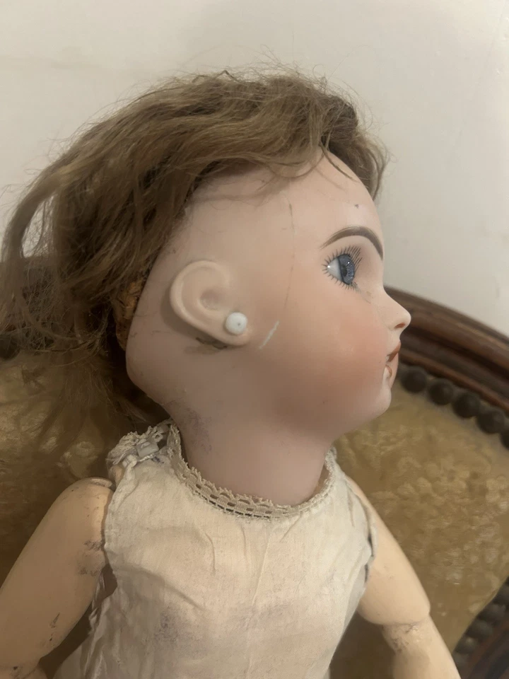 RAVISSANTE PETITE POUPÉE ANCIENNE BÉBÉ JUMEAU A RESTAURER  - Photo 3/4