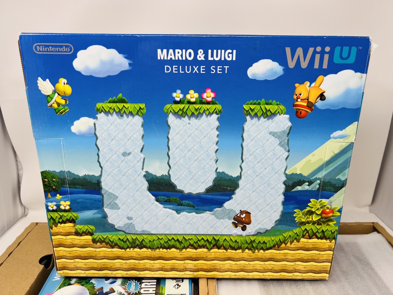 Nintendo Wii U Console Super Mario Bros & Luigi Deluxe Brand New In