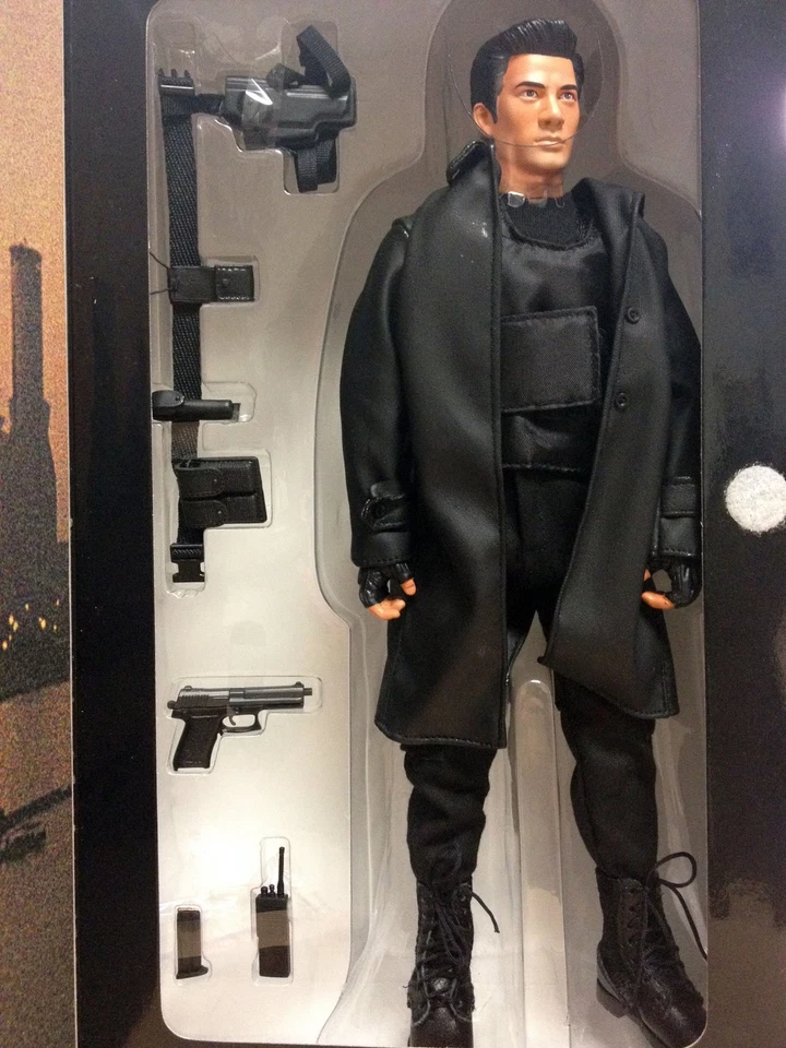 DRAGON 1/6 Figure RARE ITEM China Strike Force Male (Aaron Kwok) MIB - 73028 - Image 3 of 4