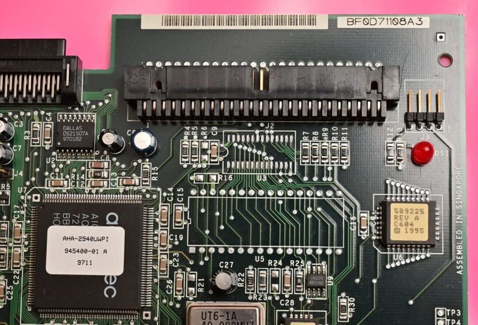 VINTAGE ADAPTEC AHA-2940W 2940UW ULTRA WIDE SCSI PCI CONTROLLER CARD - Image 3 of 4