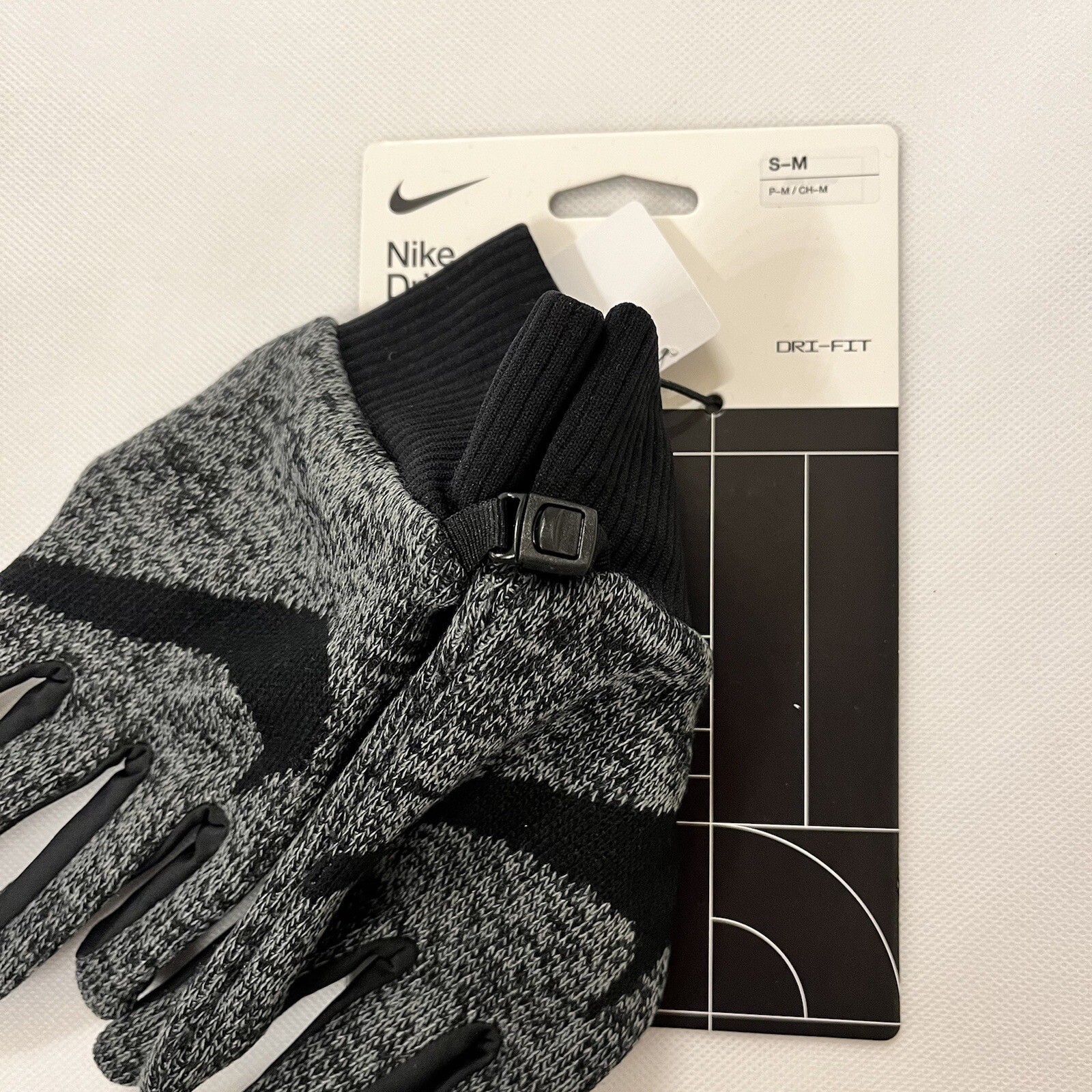 Size S/M New Nike Men's DriFIT Knit Touchscreen Gloves eBay