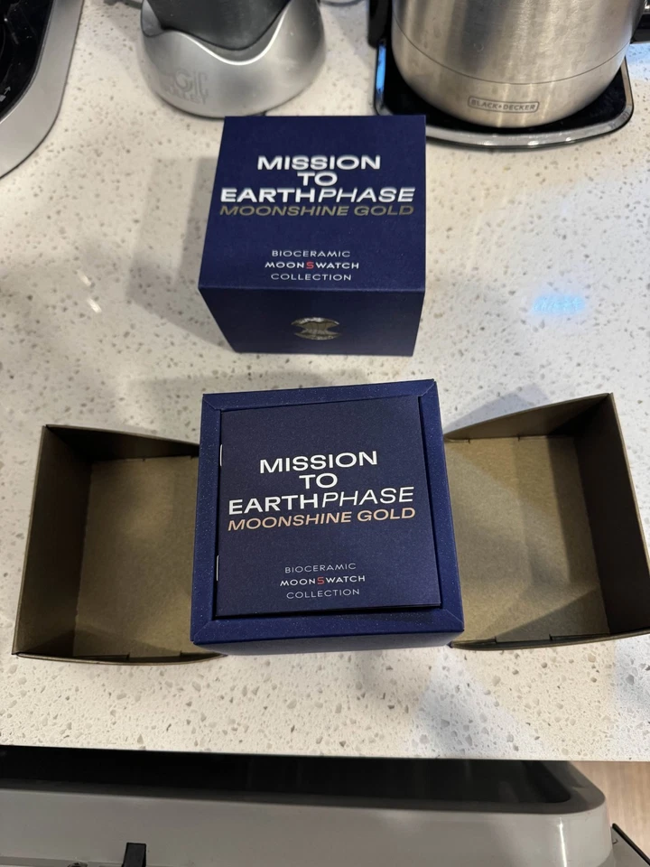 Swatch Omega Moonswatch Mission to Earthphase Moonshine Gold Beaver ENVIO RÁPIDO - Imagem 4 de 4