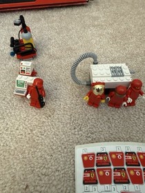 LEGO Racers: Ferrari F1 Fuel Stop 8673 And Lego Motor Race 6714 Includes 2 Sets