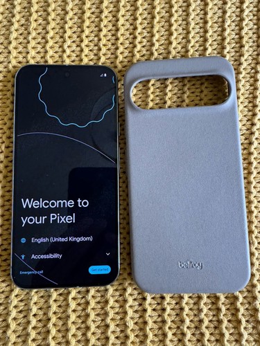 Google Pixel 9 Pro 128GB, Hazel Green - Unlocked - Excellent