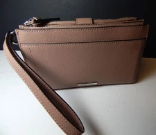 VINCE CAMUTO Aja Phone WALLET Lt Brown Pebbled Leather Double Zip WRISTLET 7.25"