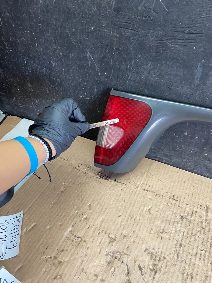 1995-1997 Volvo 850 Center Trim Panel Inner Tail Light Light Q3340 DG - Imagem 4 de 4