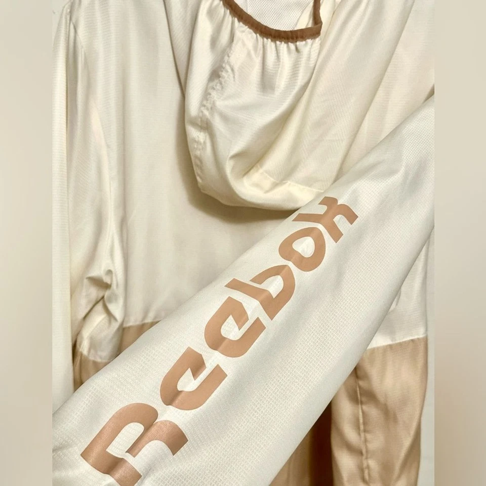 Reebok Cream / Beige & Tan Windbreaker Hooded Zip Jacket XL - Image 4 of 4