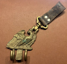 Militär Uniform Ausrüstung Trommelhaken Messing Preussen Adler  Deutsches Reich