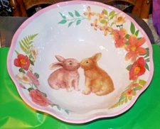 Large Melamine Kissing bunnies serving bowl w/ flower edge