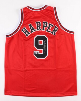 Ron Harper Signed Chicago Bulls Jersey (PSA COA) 3xNBA