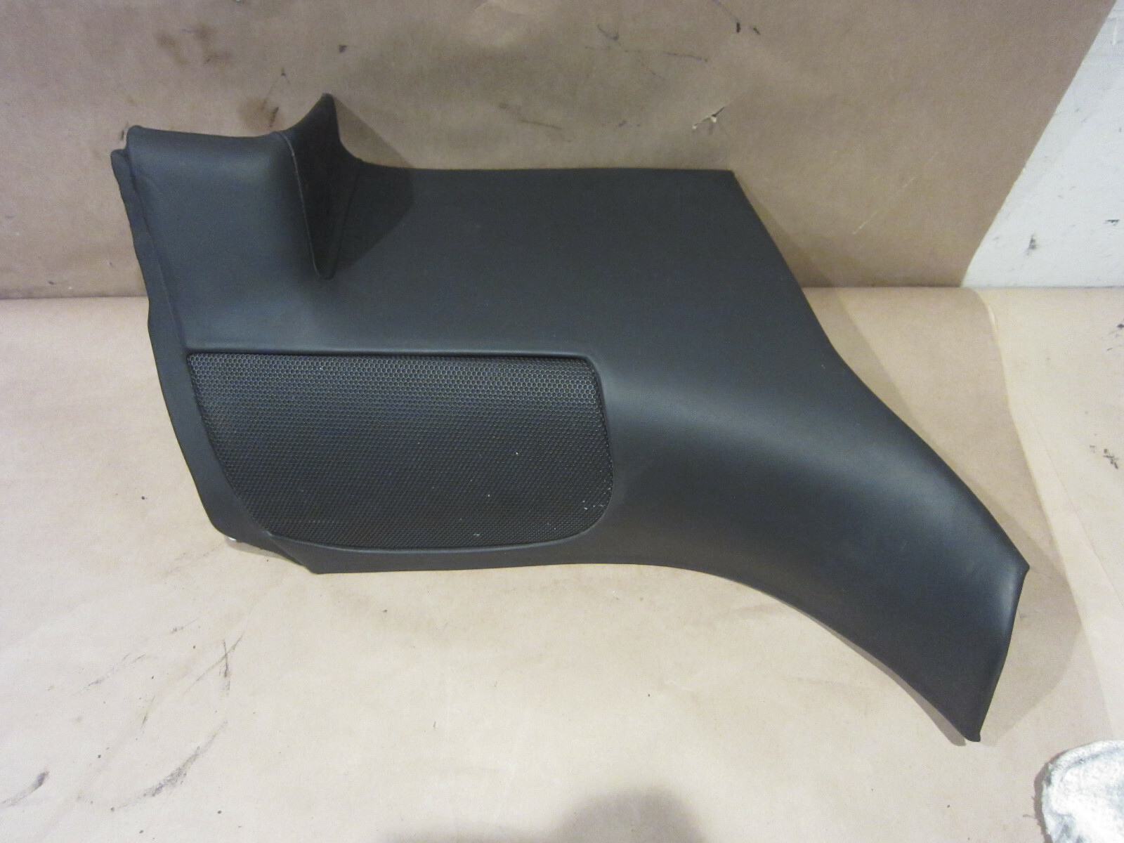 Ferrari 458 Spider - RH Lower Lateral Trim - Black - P/N 84331300