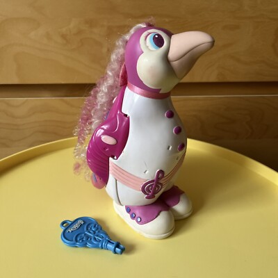 Keypers Pinguin mit Schlüssel & Schleife Keyboard Vogel Tonka 90er