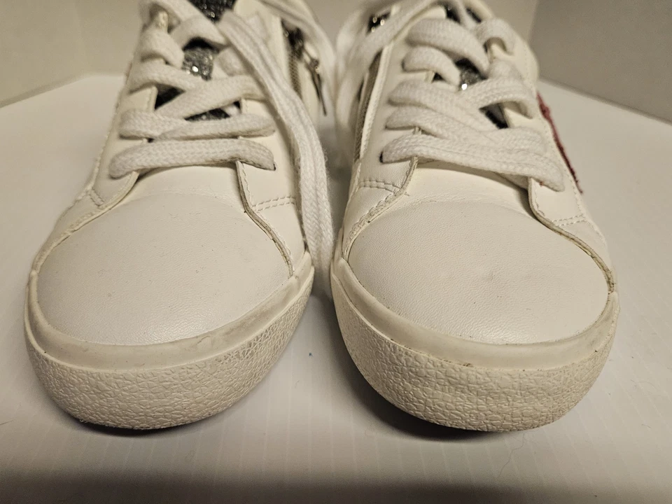 vintage Havana | Khloe VHK Star Sneaker | Big Girls Size 4 - Image 4 of 4