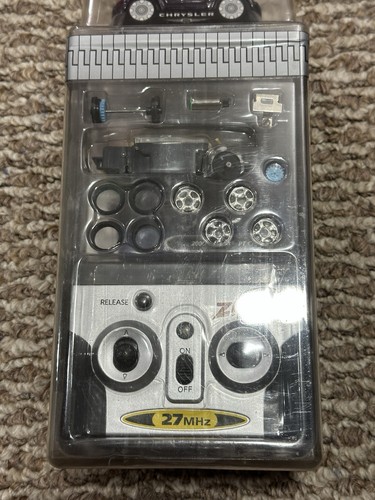 Brand New Zip Zaps Chrysler PT Cruiser - Radio Shack Factory Sealed - Picture 4 of 7