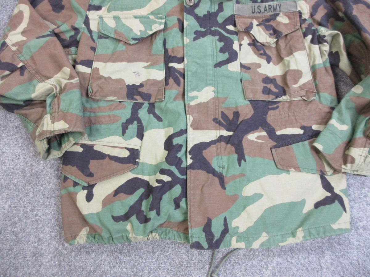 Vintage US Army M-65 Field Jacket Mens Medium X-Short Woodland