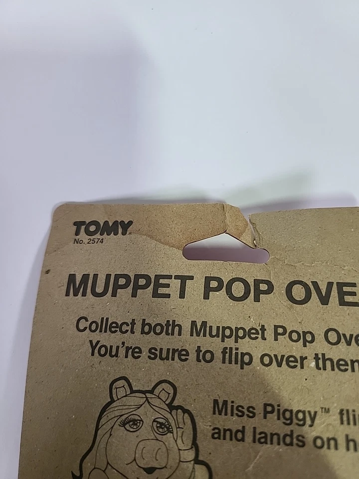 Miss Piggy 空手道冠军 Pop Overs Tomy 1983(阅读说明) — 第 4/4 张图片