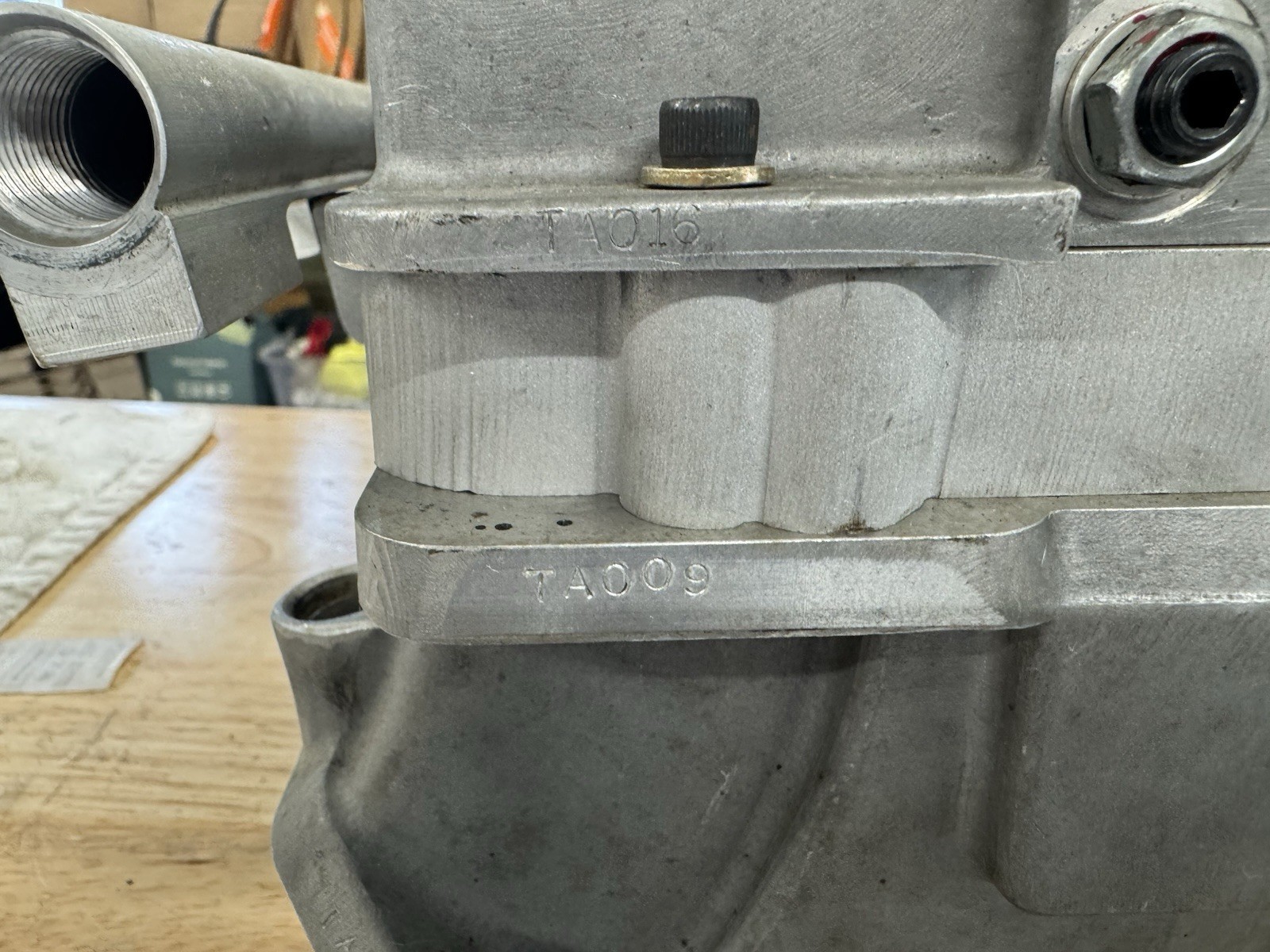 Ford Elan Panos F/I SBF early 2000s Trans-Am manifold For C3 Roush Yates Heads