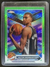 2023-24 Topps Chrome Victor Wembanyama Green Refractor Rookie RC #1 Spurs