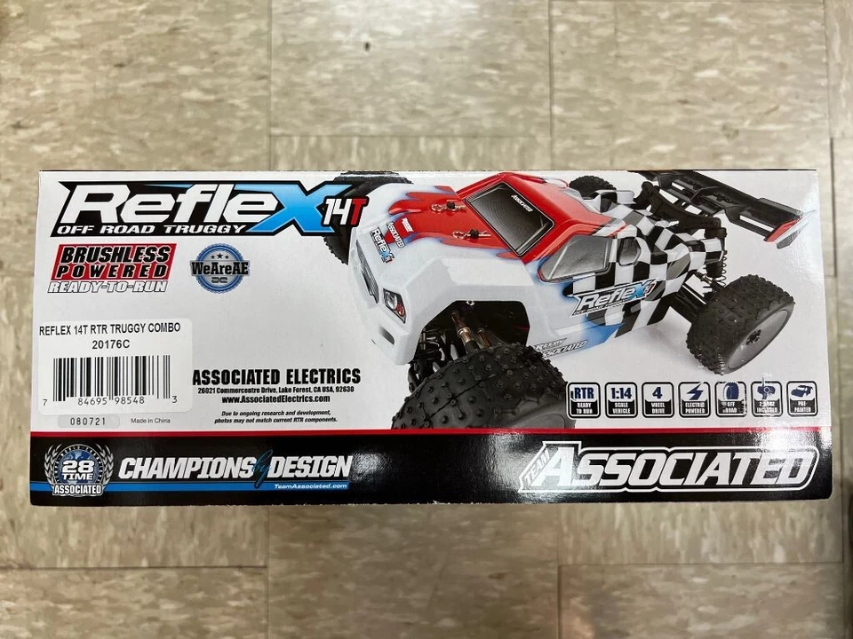 Team Associated Reflex 14T RTR 1/14 Scale 4WD Truggy Combo ASC20176C - Image 3 of 4
