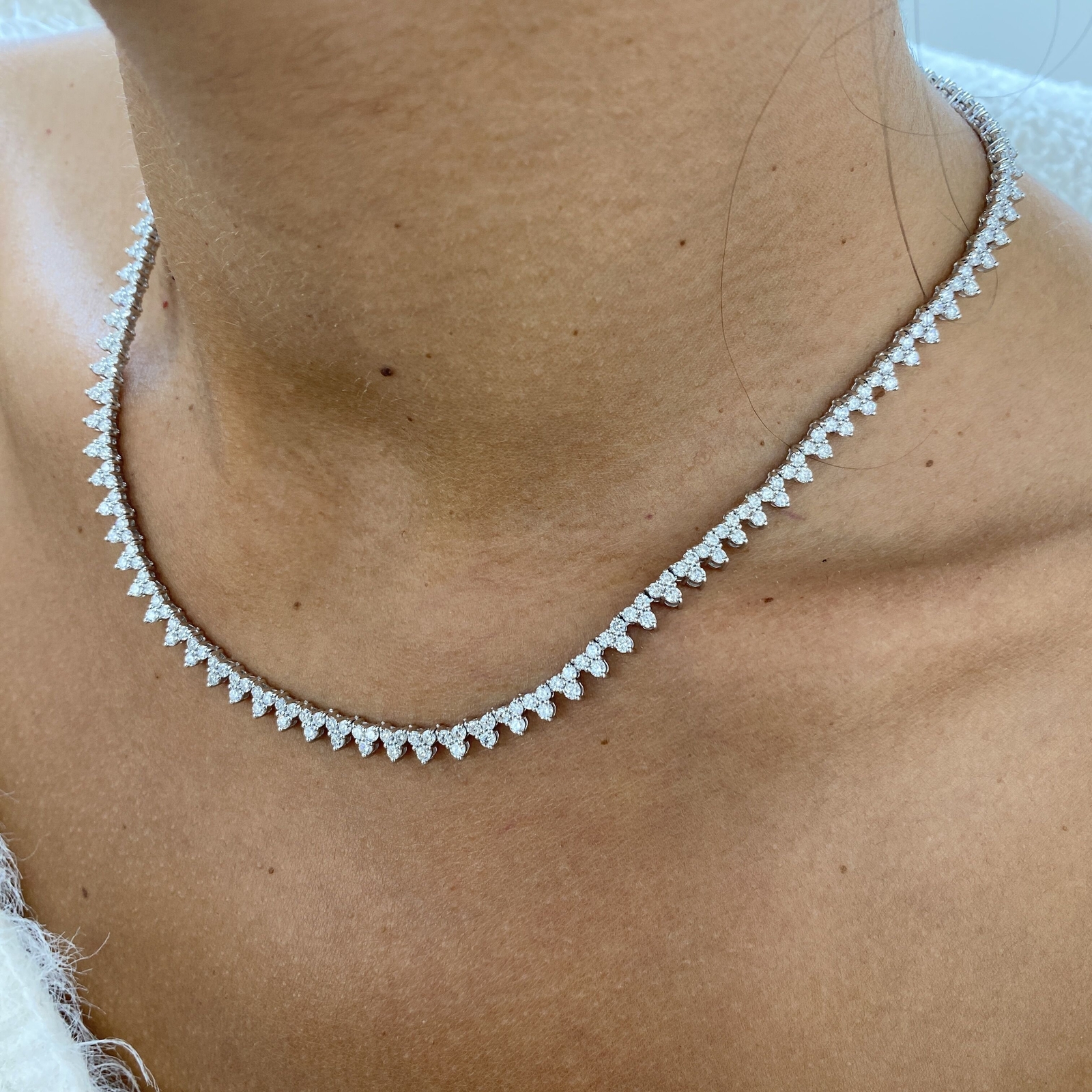 14K White Gold 7.77Ct Lab Diamond Round Cluster Choker Necklace F/VS