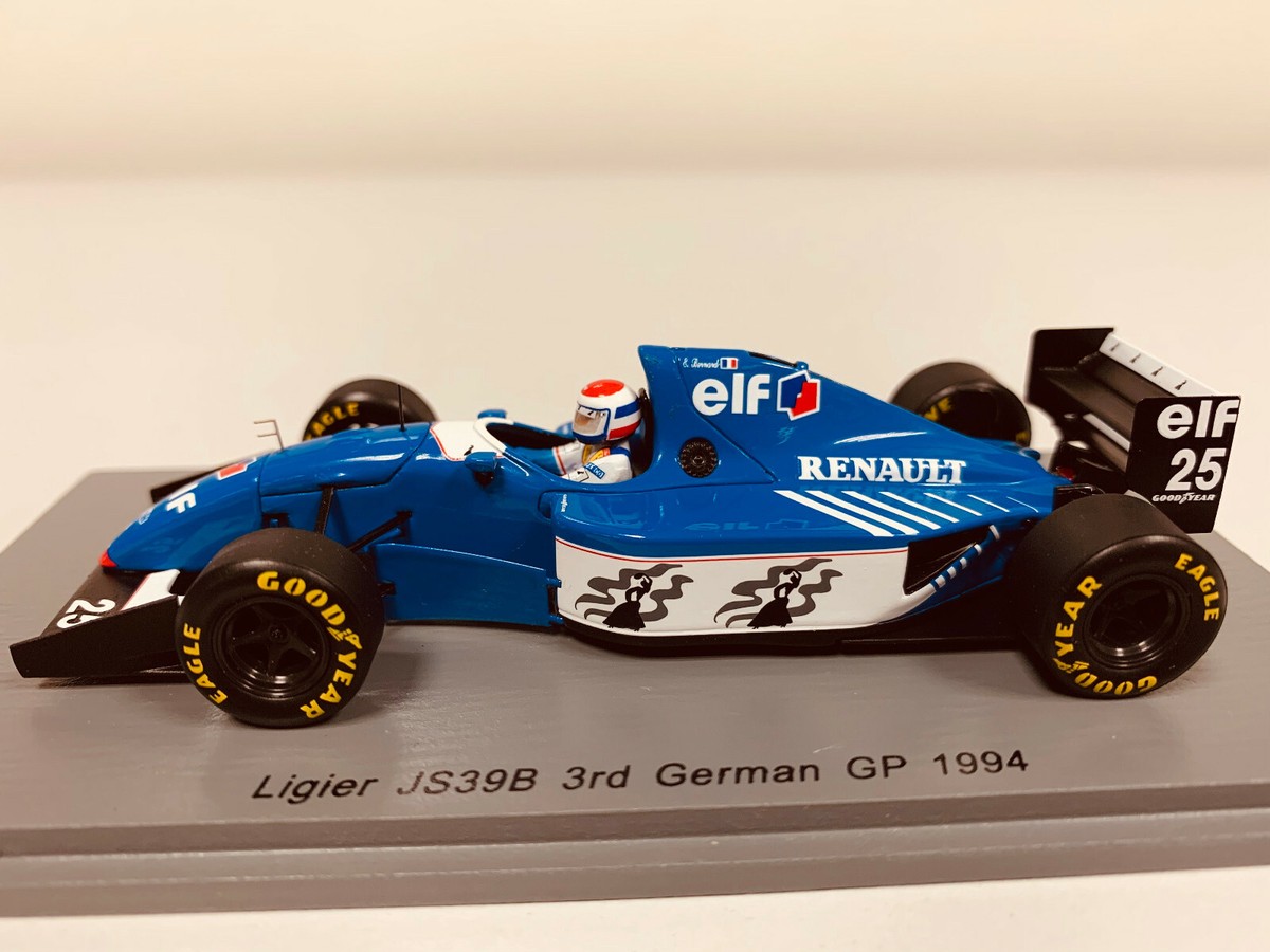LIGIER RENAULT JS39B 1/43 MINICHAMPS BERNARD 1994. TRES BON ETAT
