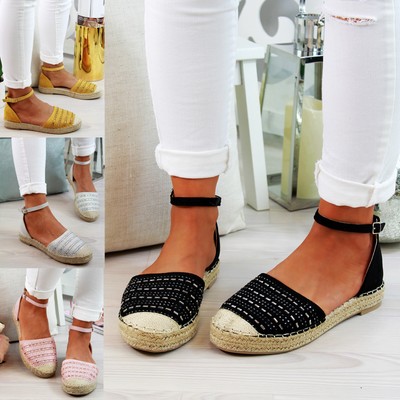 flat closed toe sandals uk