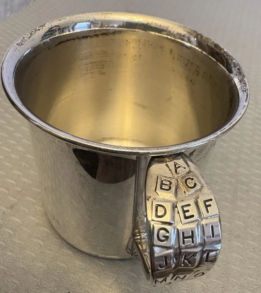 复古华莱士纯银婴儿杯马克杯字母ABC图案手柄很好! — 第 2/4 张图片