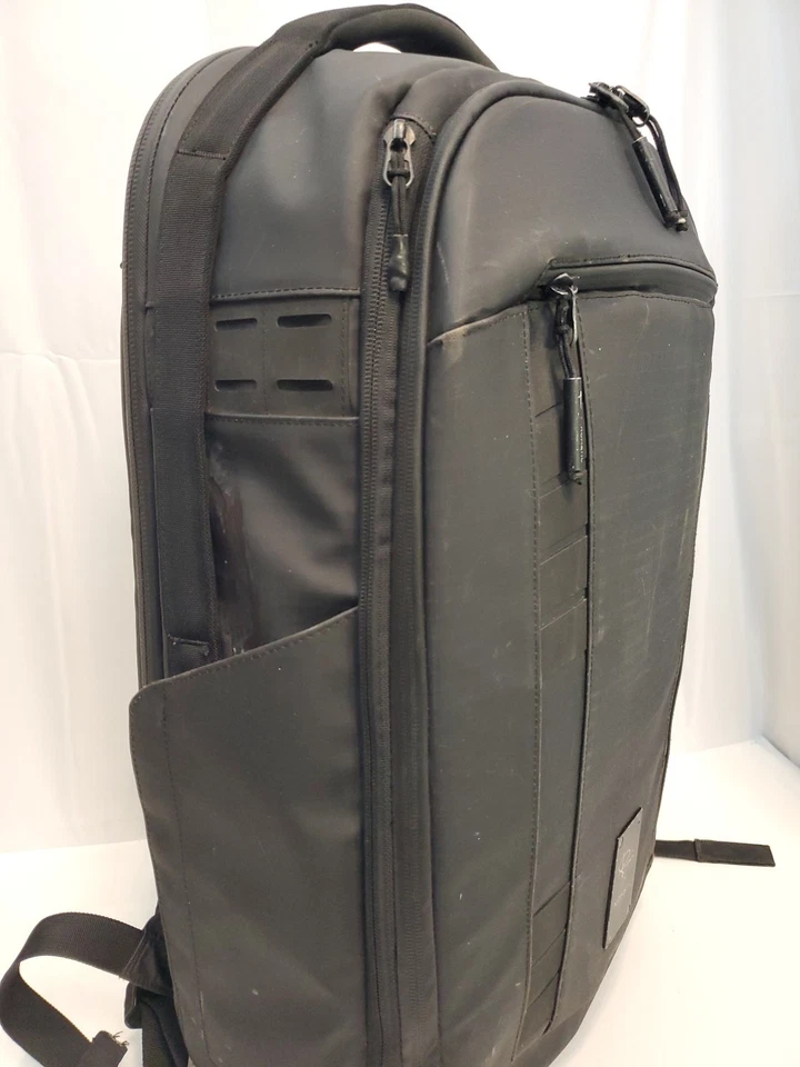 NOMATIC CAMERA PACK 35L by Peter McKinnon Extra Dividers, Waist & Tripod Strap - Image 4 of 4