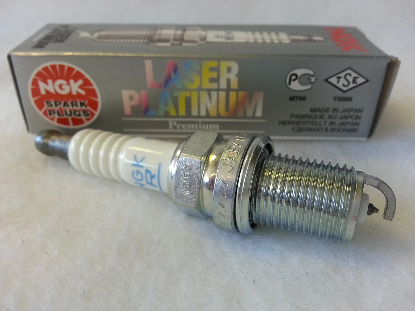 1x Acura NGK Laser Double Platinum Spark Plugs PZFR6E11 #7790
