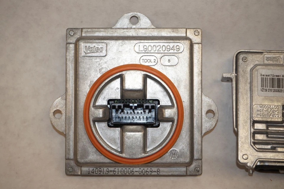 UNIDAD LED CAJA XENÓN JEEP GRAND CHEROKEE 2011 2012 2013 2014 L90028083 Foto 2 de 4